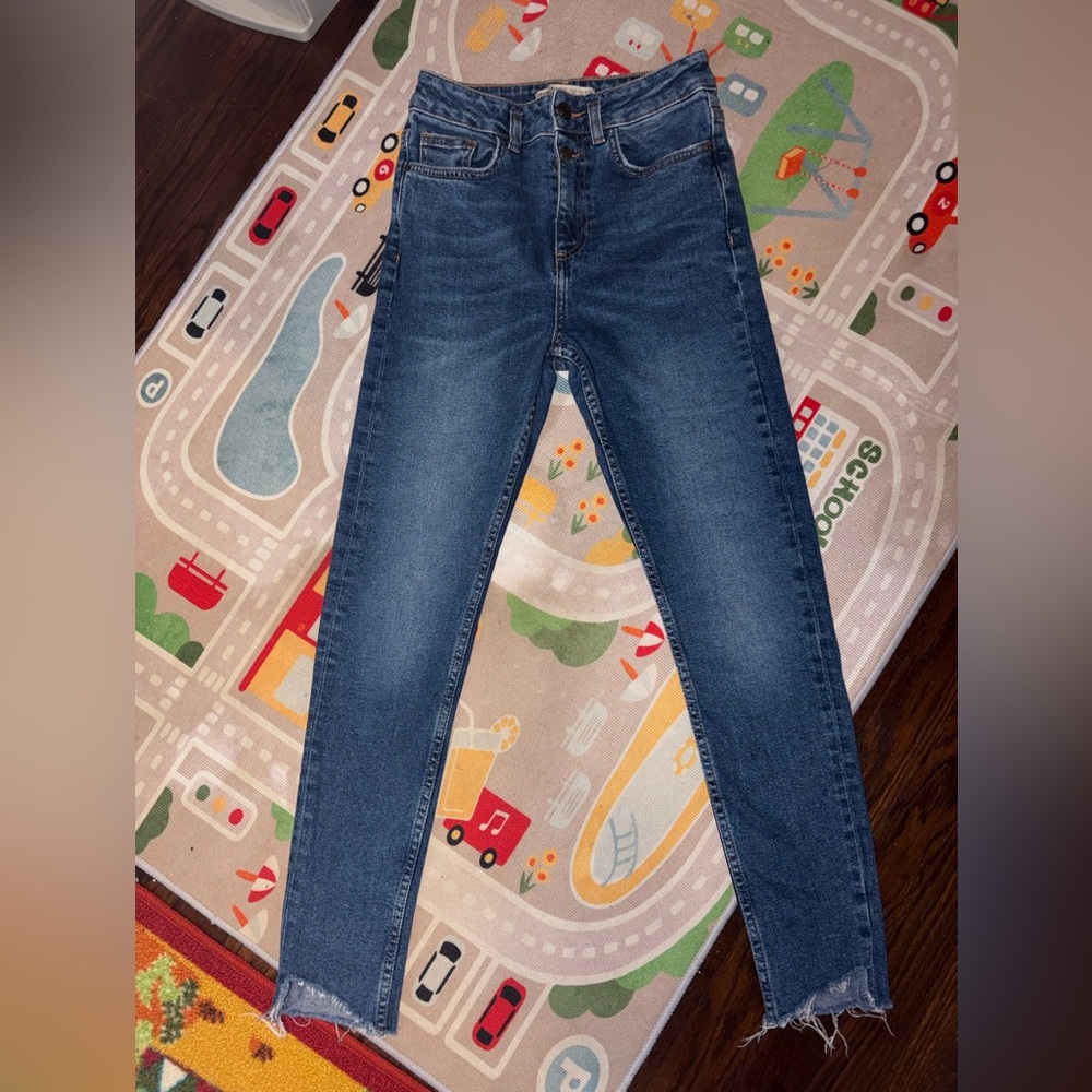 Zara basic denim jeans ankle length